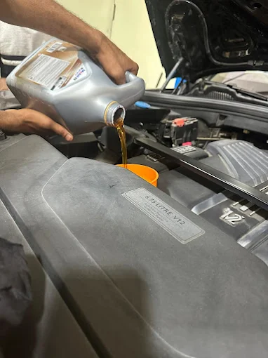 Professional oil change service in Dubai at Auto Doctor
