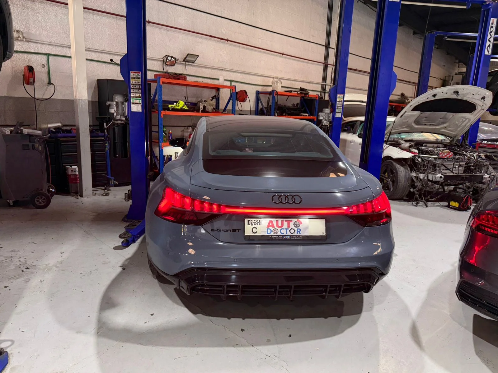 Best Garage for Audi Transmission Repair Dubai